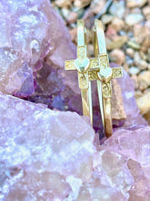 Load image into Gallery viewer, Santa Fe Hoop Earrings